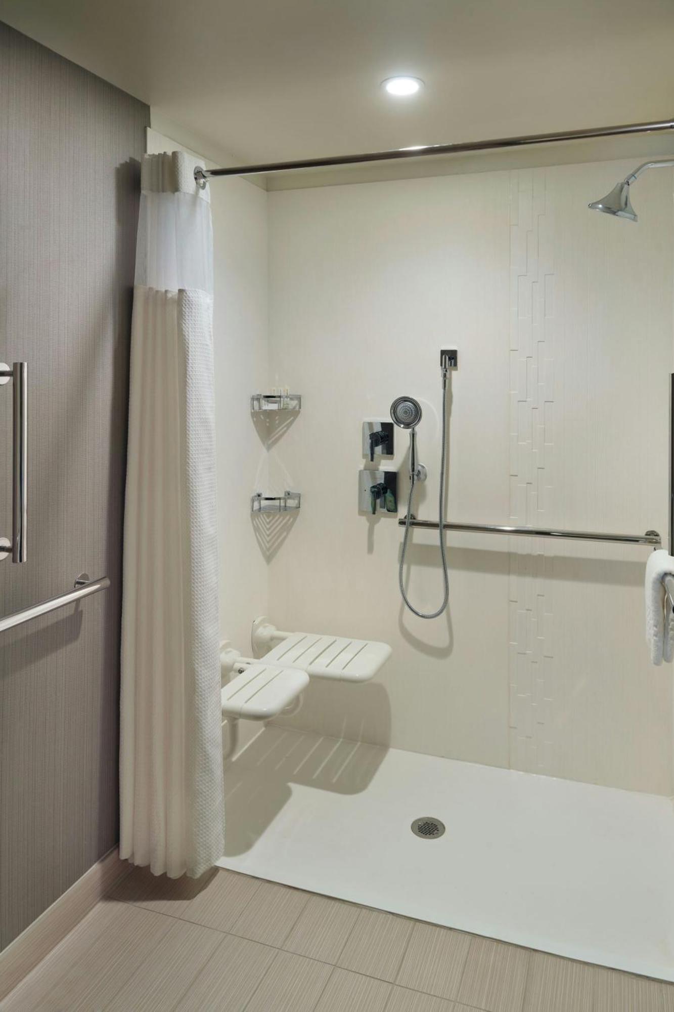 Courtyard By Marriott Lagrange LaGrange Exterior foto